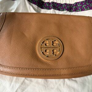 Tory Burch Reva clutch on chain